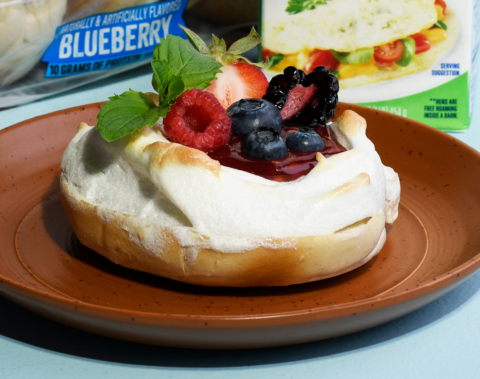 Cloud Egg Berry Bagel