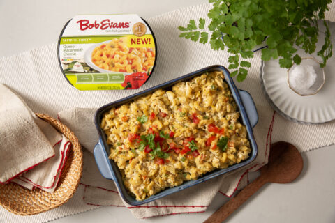 Southwest Chicken Macaroni & Cheese Casserole